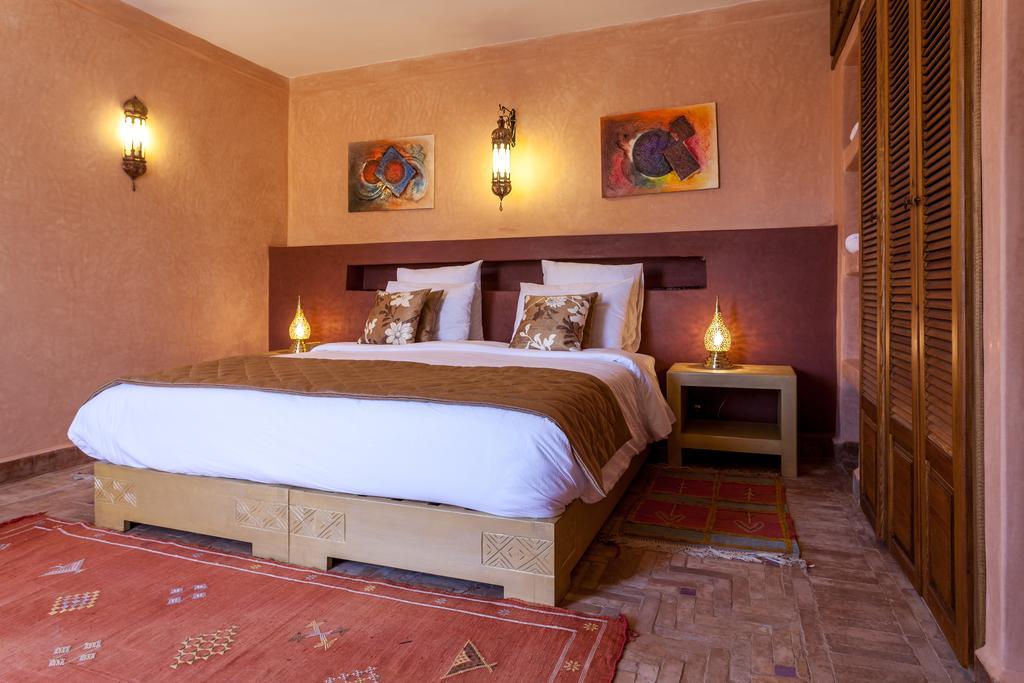 Riad Dharma Bou Mkila Kültér fotó