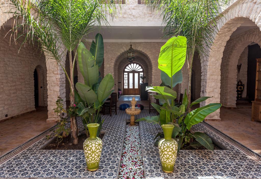 Riad Dharma Bou Mkila Kültér fotó